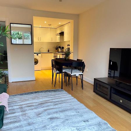 Mapesbury Dell Apartment Londres Exterior foto
